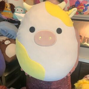 12 inch bodie the yellow cow NWT